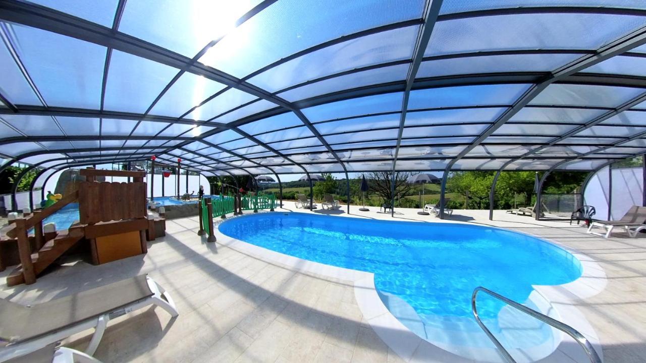 Camping Les Terrasses De Dordogne Rouffignac Saint-Cernin Zewnętrze zdjęcie