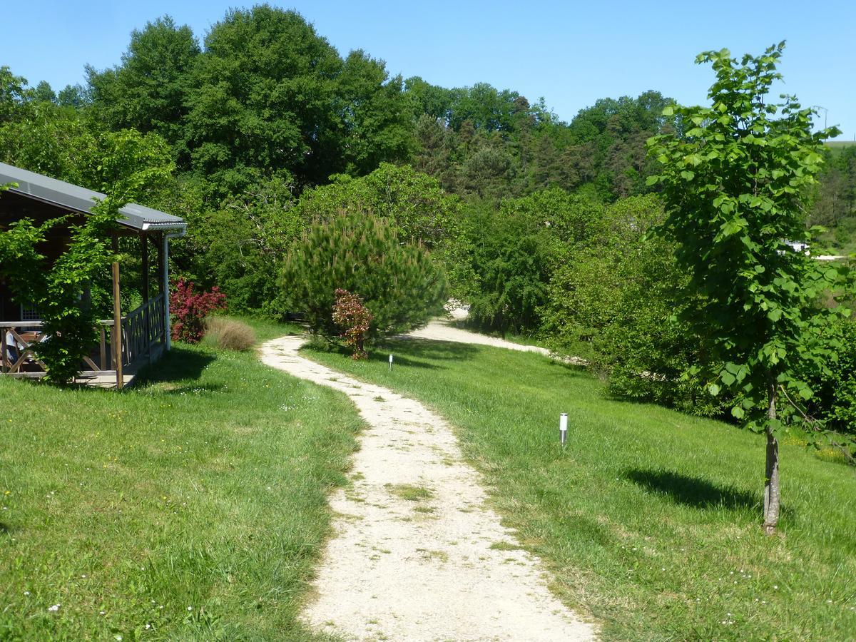 Camping Les Terrasses De Dordogne Rouffignac Saint-Cernin Zewnętrze zdjęcie