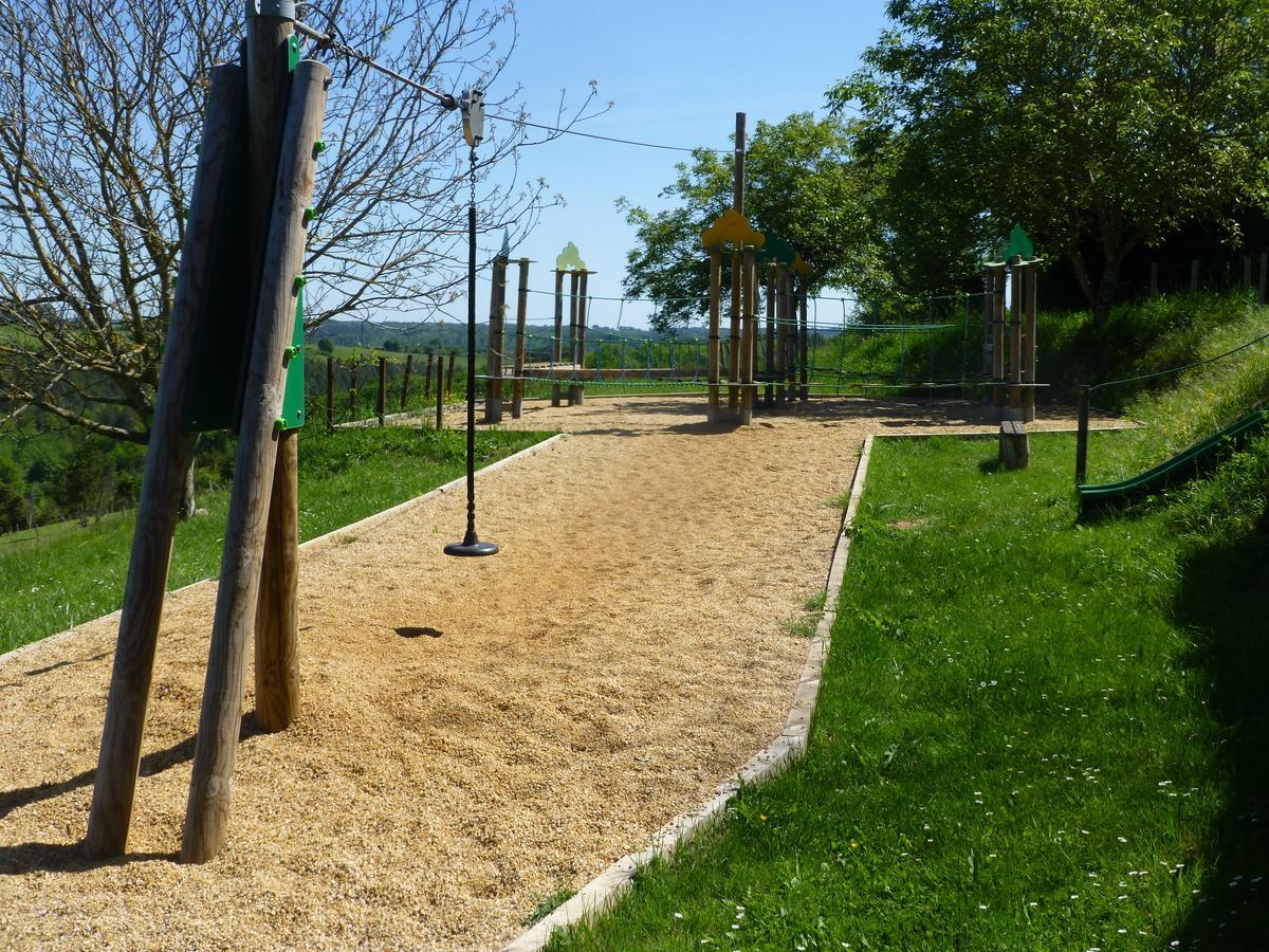 Camping Les Terrasses De Dordogne Rouffignac Saint-Cernin Zewnętrze zdjęcie