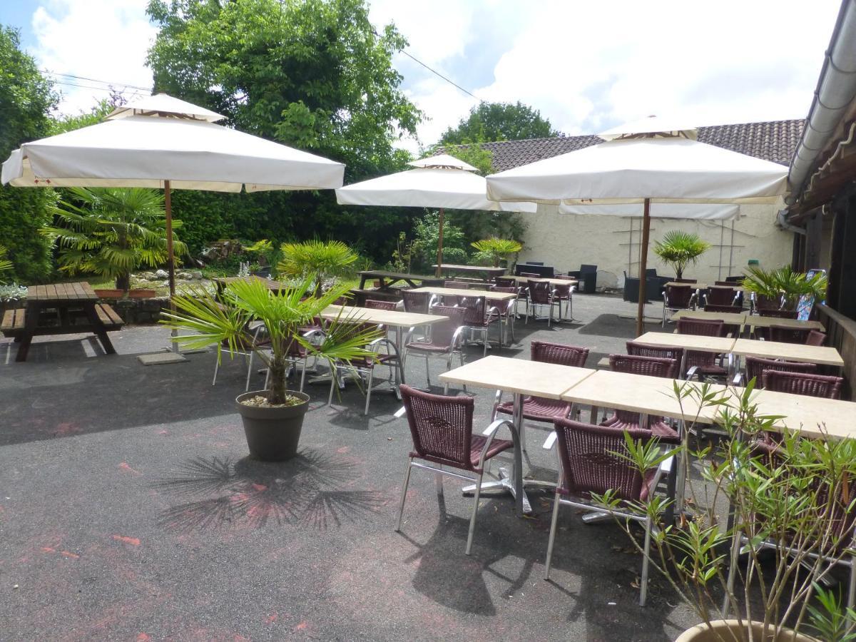 Camping Les Terrasses De Dordogne Rouffignac Saint-Cernin Zewnętrze zdjęcie