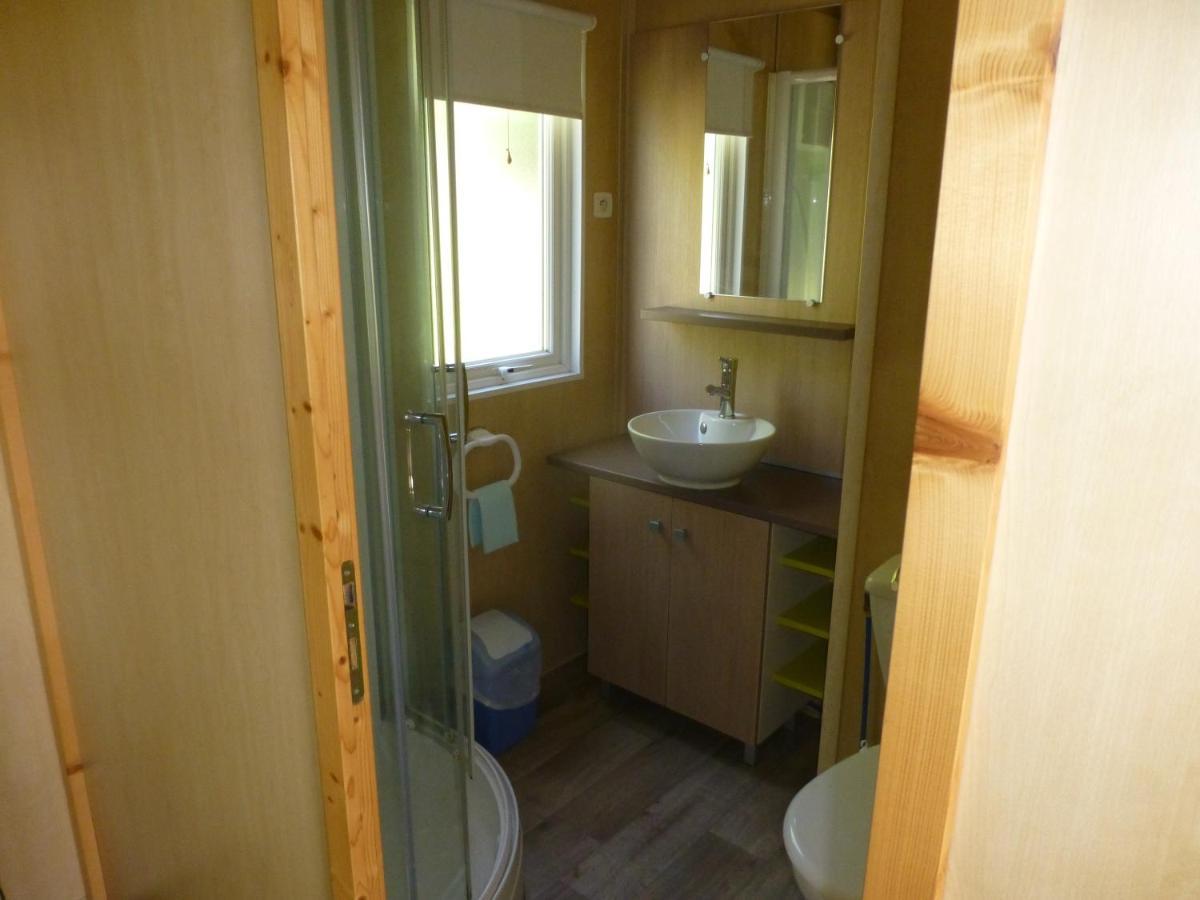 Camping Les Terrasses De Dordogne Rouffignac Saint-Cernin Zewnętrze zdjęcie